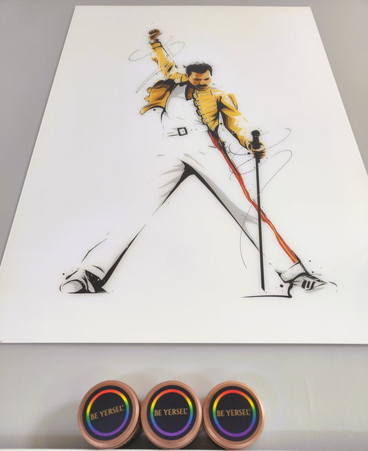 Handmade Be Yersel' candle with zesty peach fragrance supporting LGBT Youth Scotland